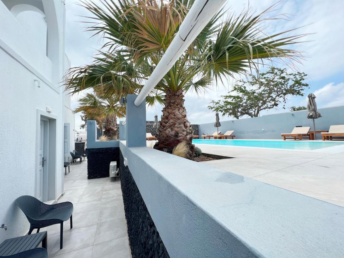 White Lily Suites & Lofts - Adults Only 16 Plus Perivolos  Exterior photo